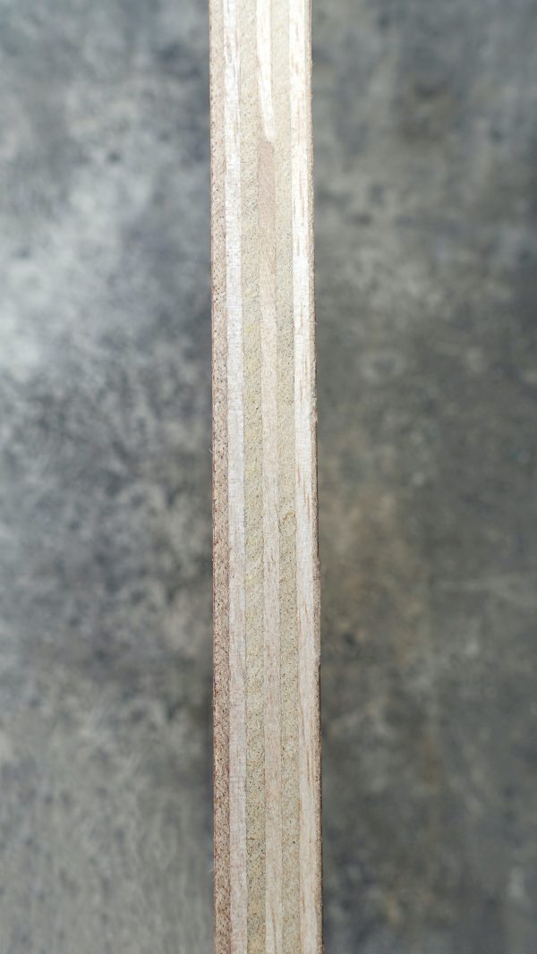 TOS SIGNATURE PLYWOOD
